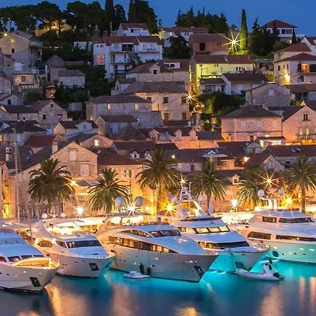 Διαμέρισμα Beautiful Seaview Χβαρ